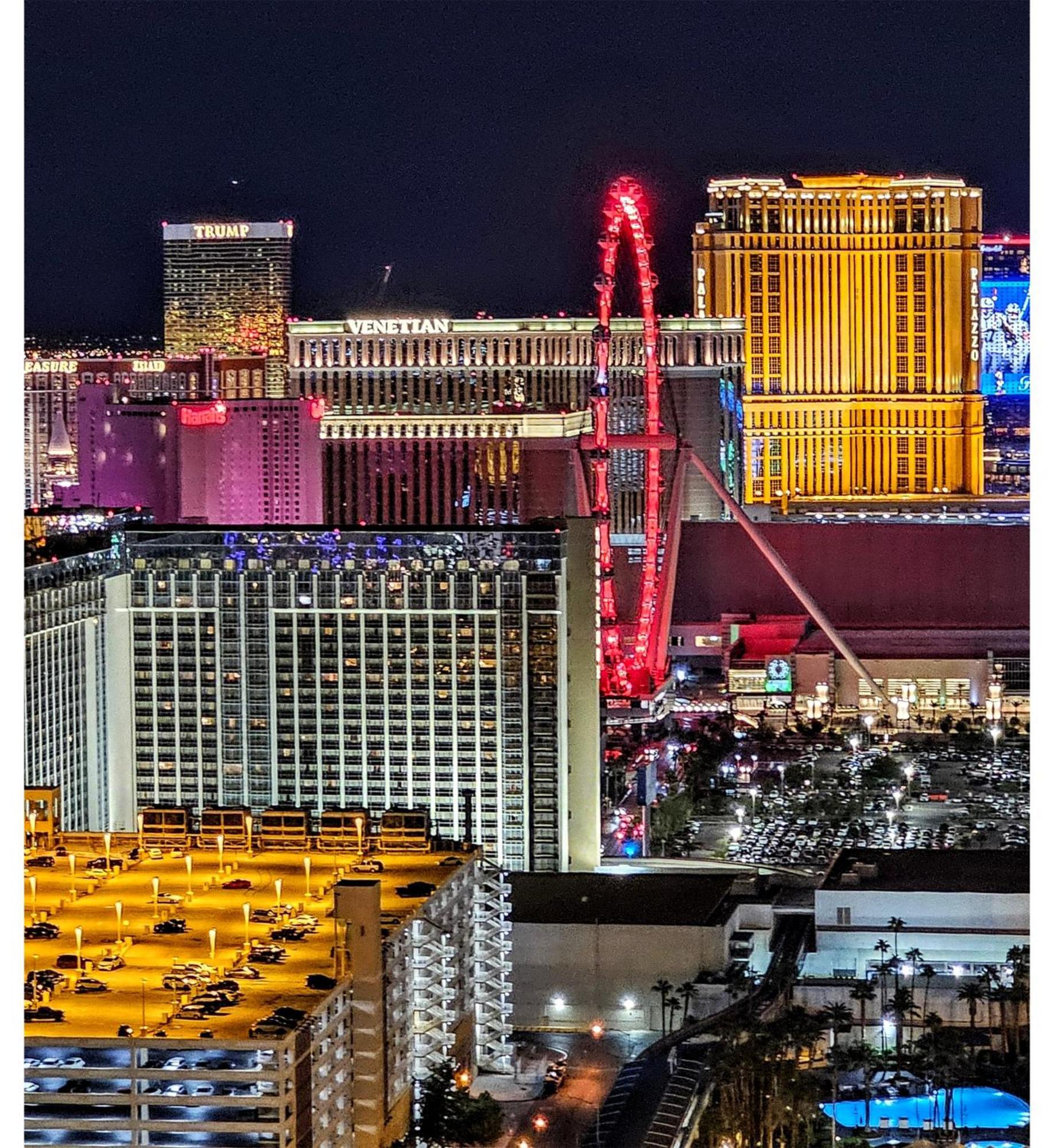 Mgm Signature Floor 1 Bedroom 2 Ba Penthouse With Balcony, Strip And Sphere Views